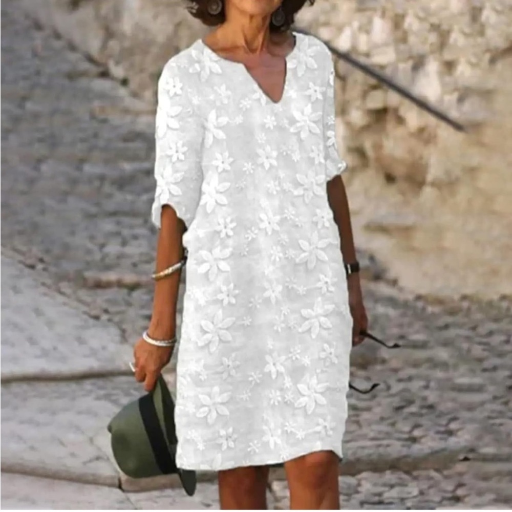 Just Fashion Now Floral Embroidery Notched Neckline Dress, size XXL